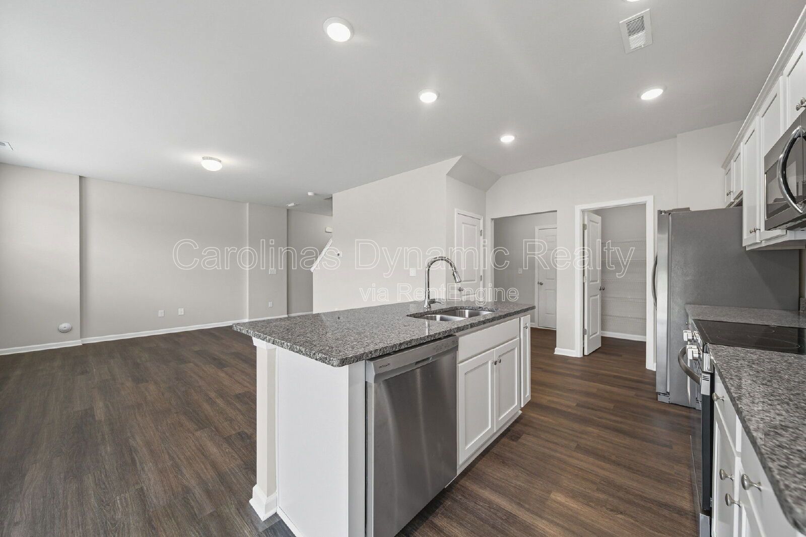 New Construction | Gated Community | 3 Bedrooms | 2.5 Baths | Beautiful Kitchen property image