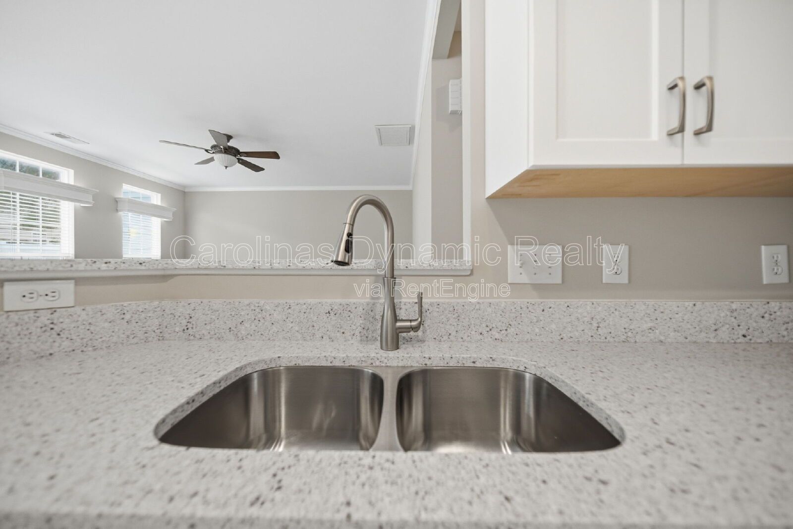 3 Bedrooms | Granite Counters | Brand New Flooring property image