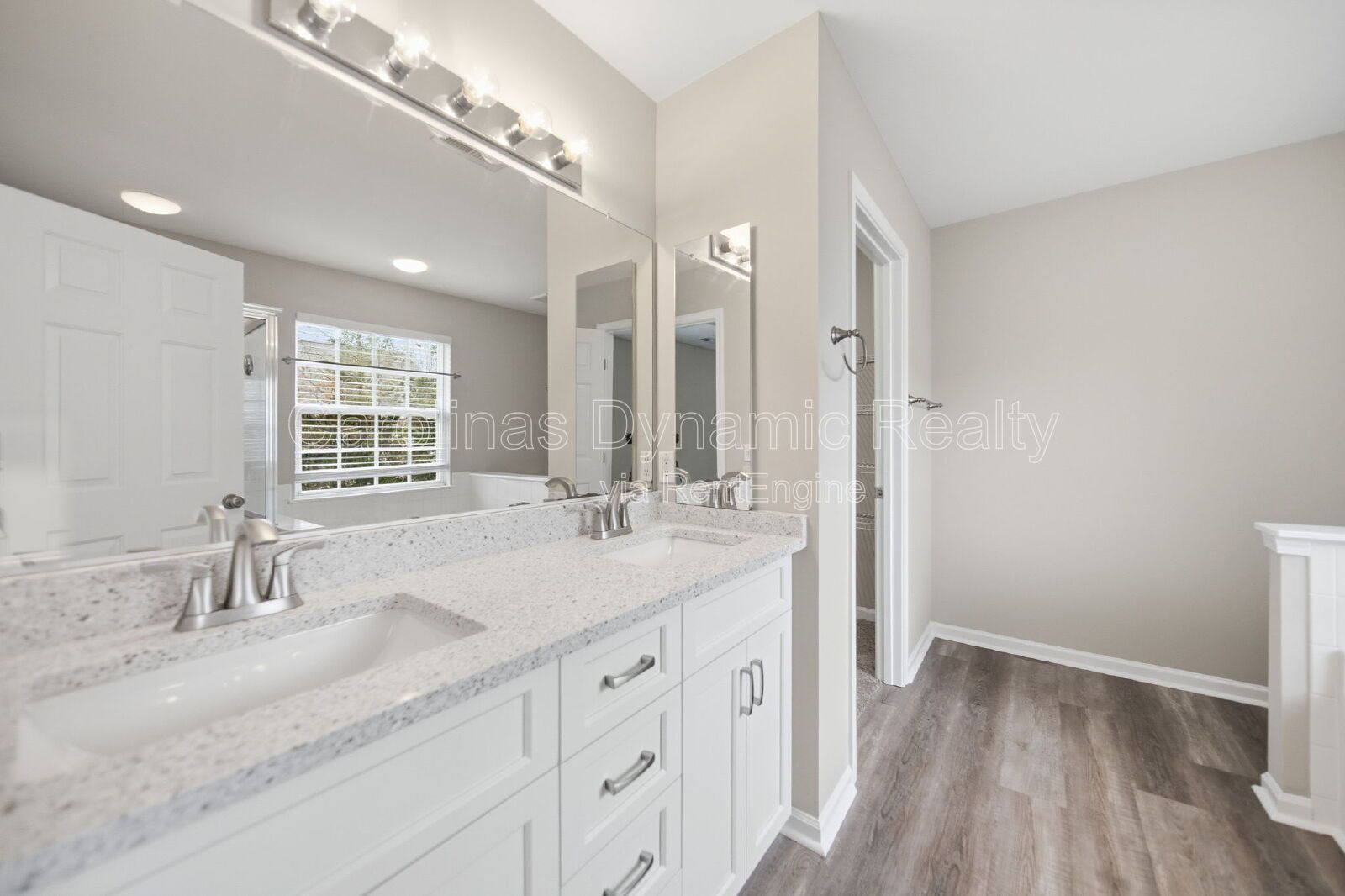 3 Bedrooms | Granite Counters | Brand New Flooring property image