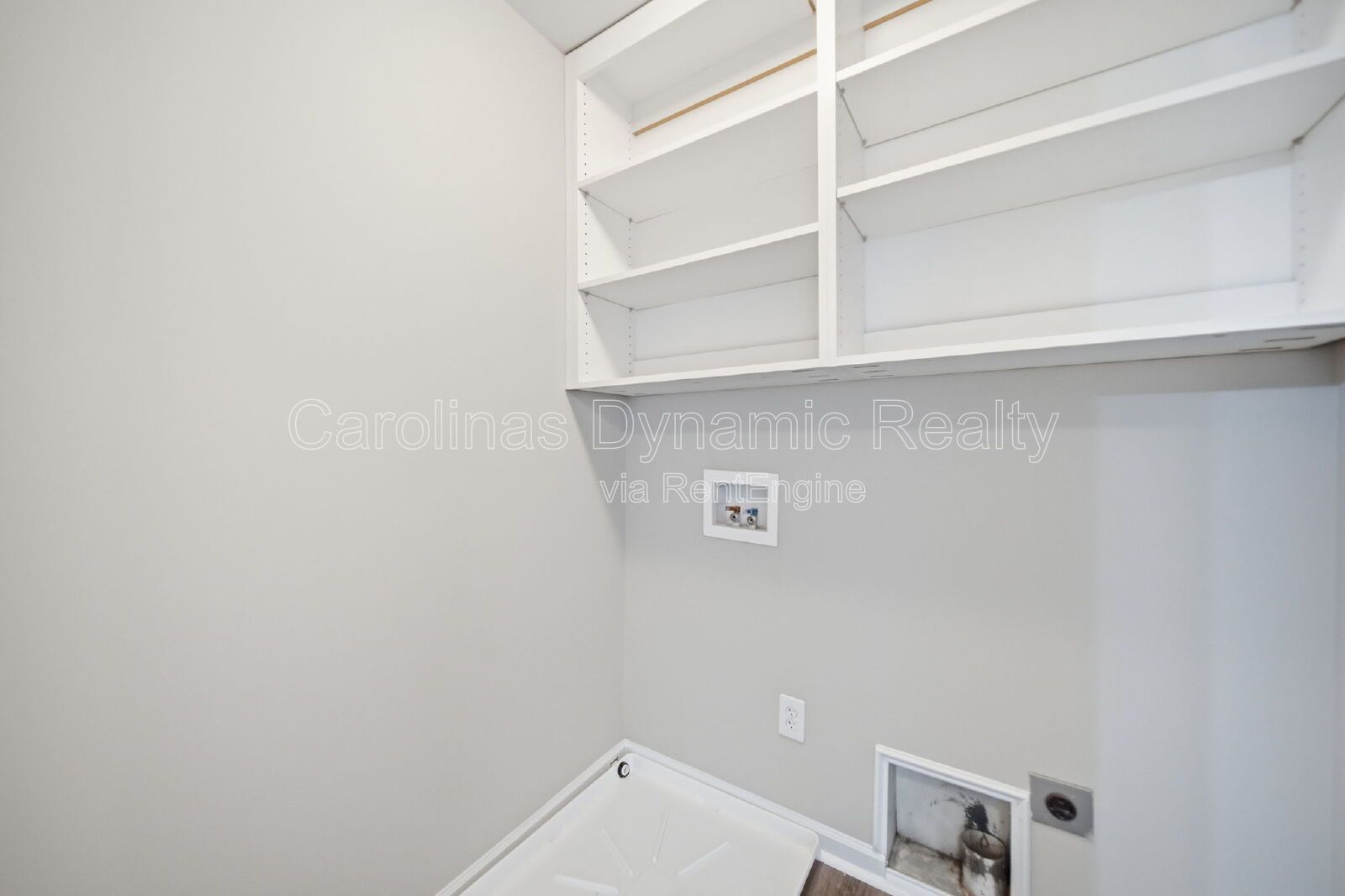 3 Bedrooms | Granite Counters | Brand New Flooring property image