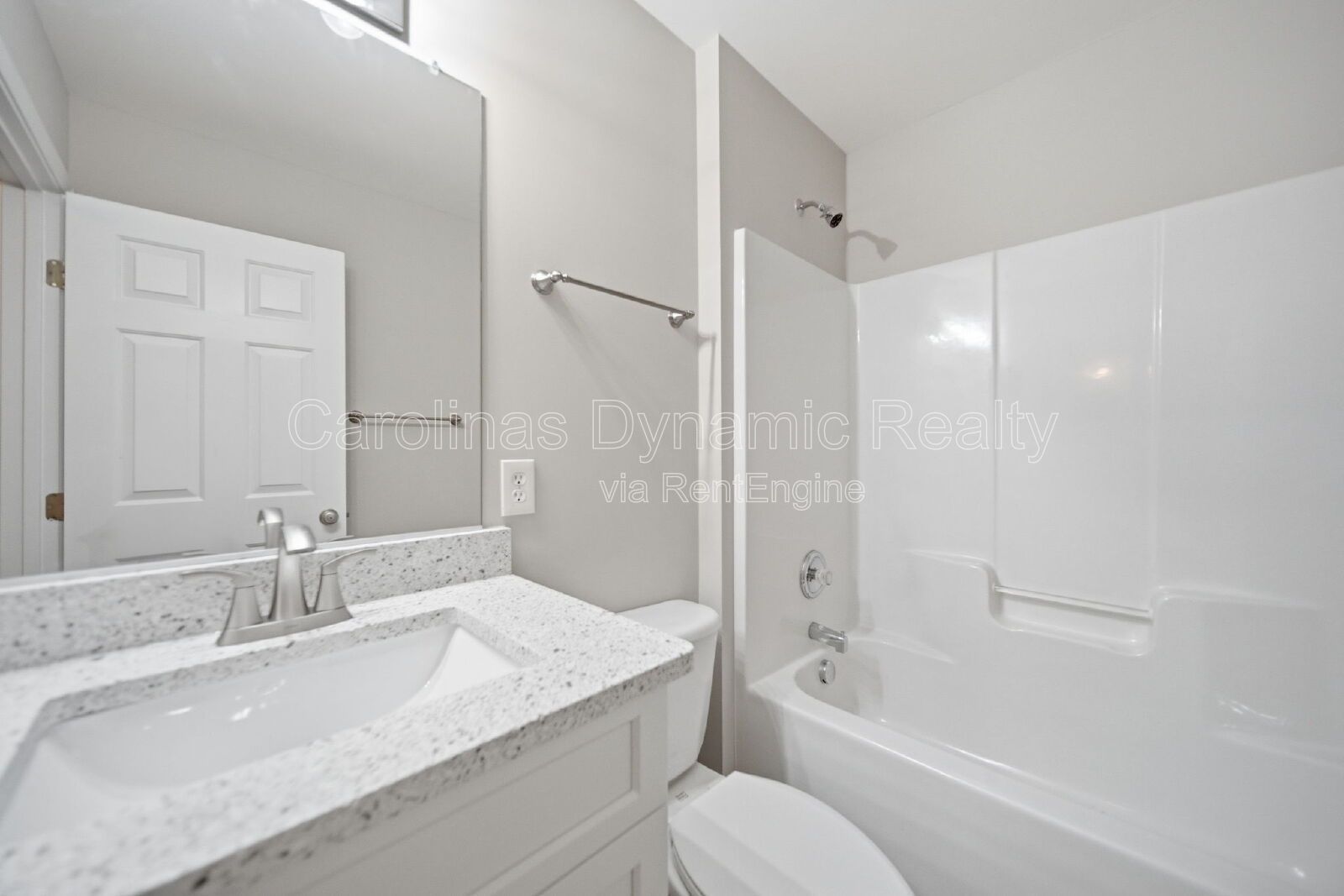 3 Bedrooms | Granite Counters | Brand New Flooring property image