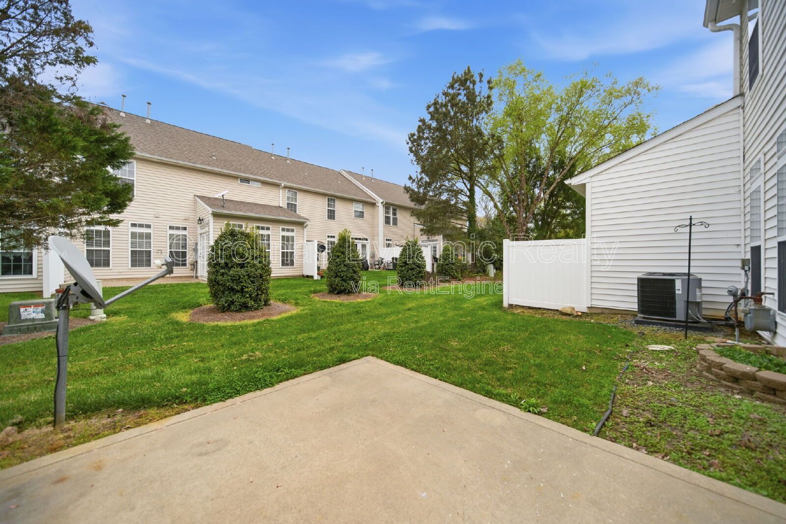 3 Bedrooms | Granite Counters | Brand New Flooring property image