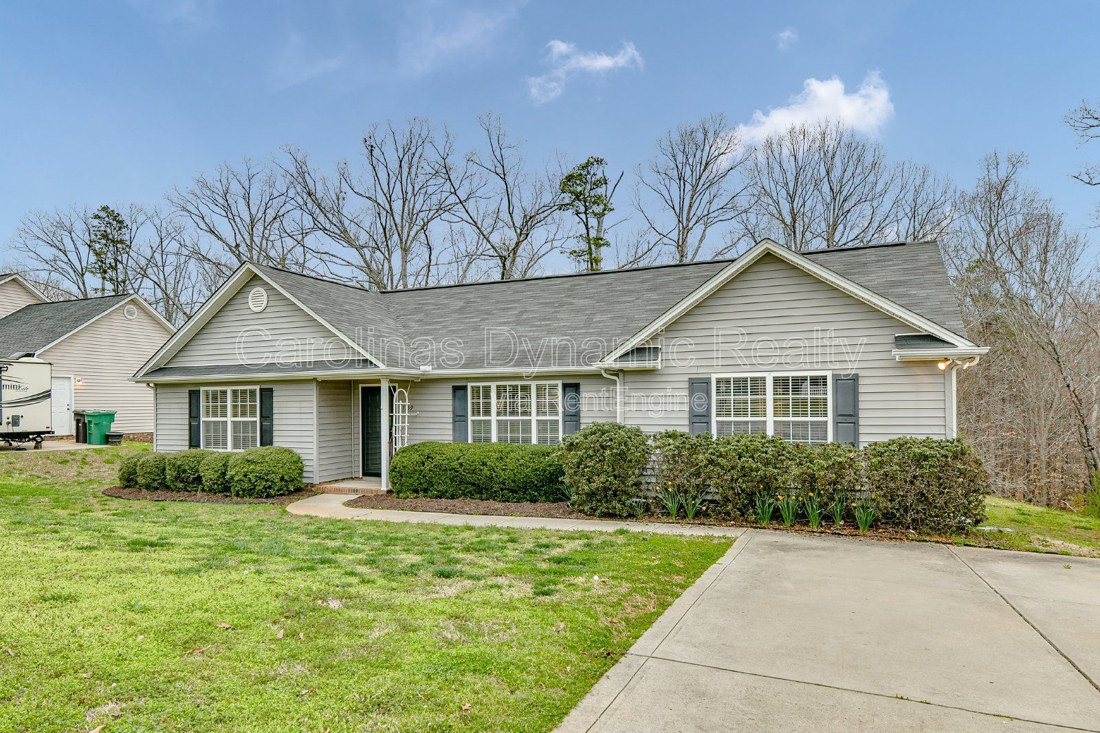 3 Bedrooms | 2 Baths | One Story House | Perfect Location property image