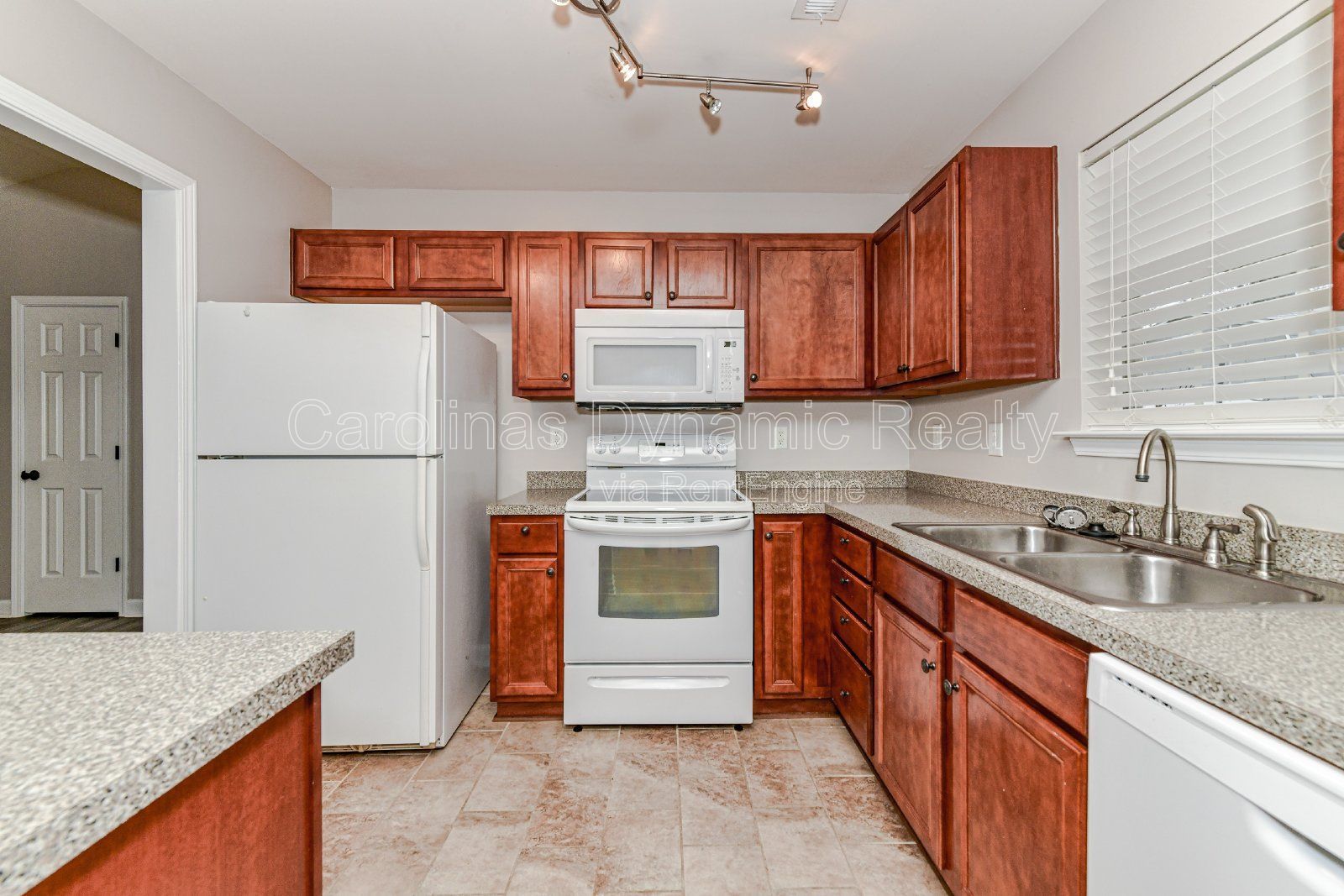 3 Bedrooms | 2 Baths | One Story House | Perfect Location property image