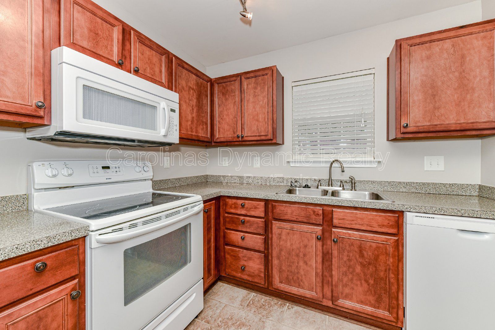 3 Bedrooms | 2 Baths | One Story House | Perfect Location property image