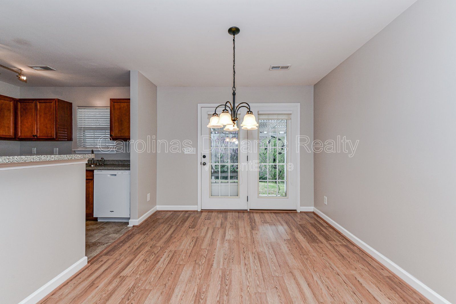 3 Bedrooms | 2 Baths | One Story House | Perfect Location property image