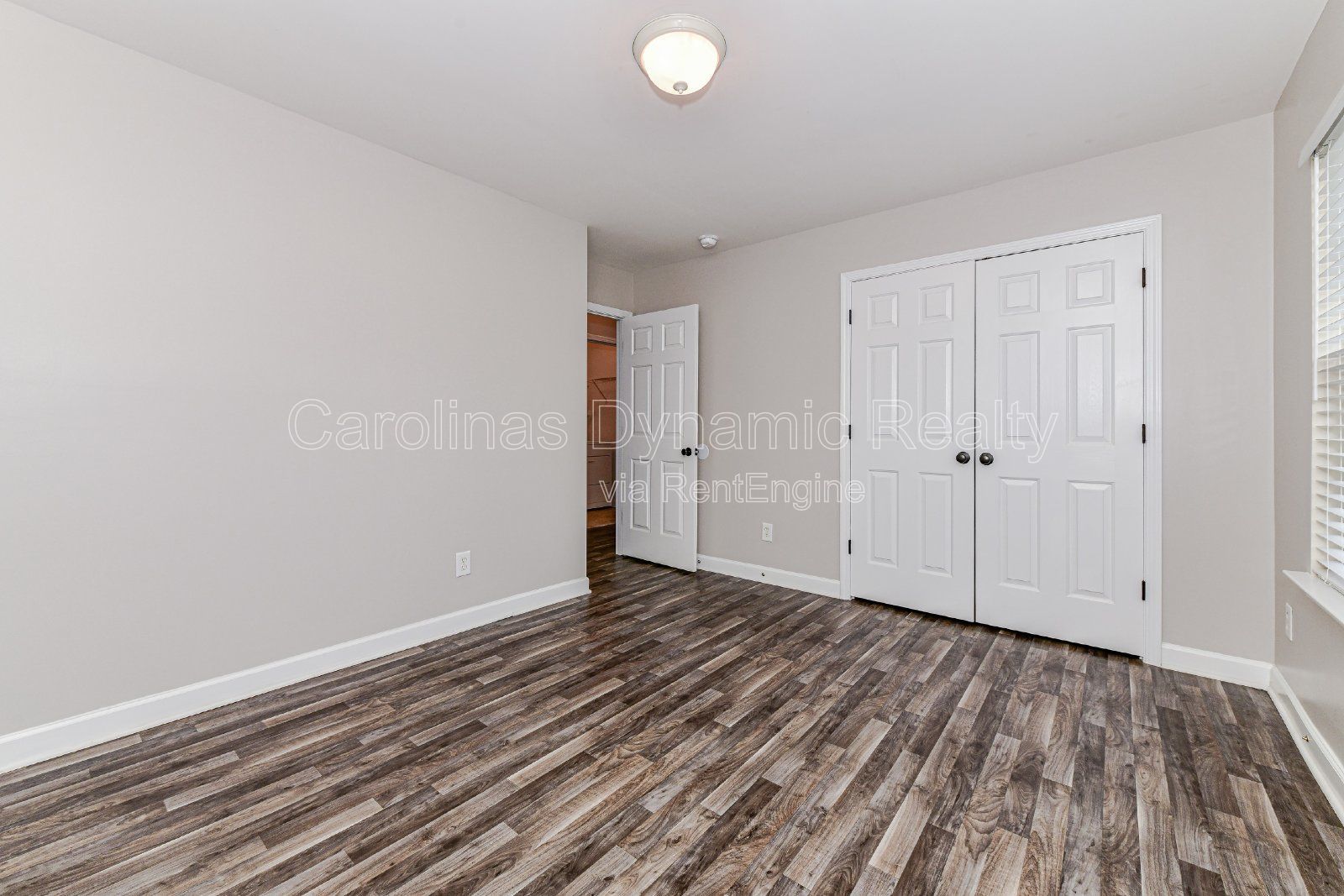 3 Bedrooms | 2 Baths | One Story House | Perfect Location property image