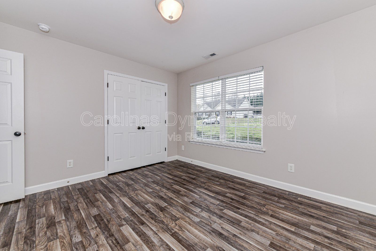 3 Bedrooms | 2 Baths | One Story House | Perfect Location property image