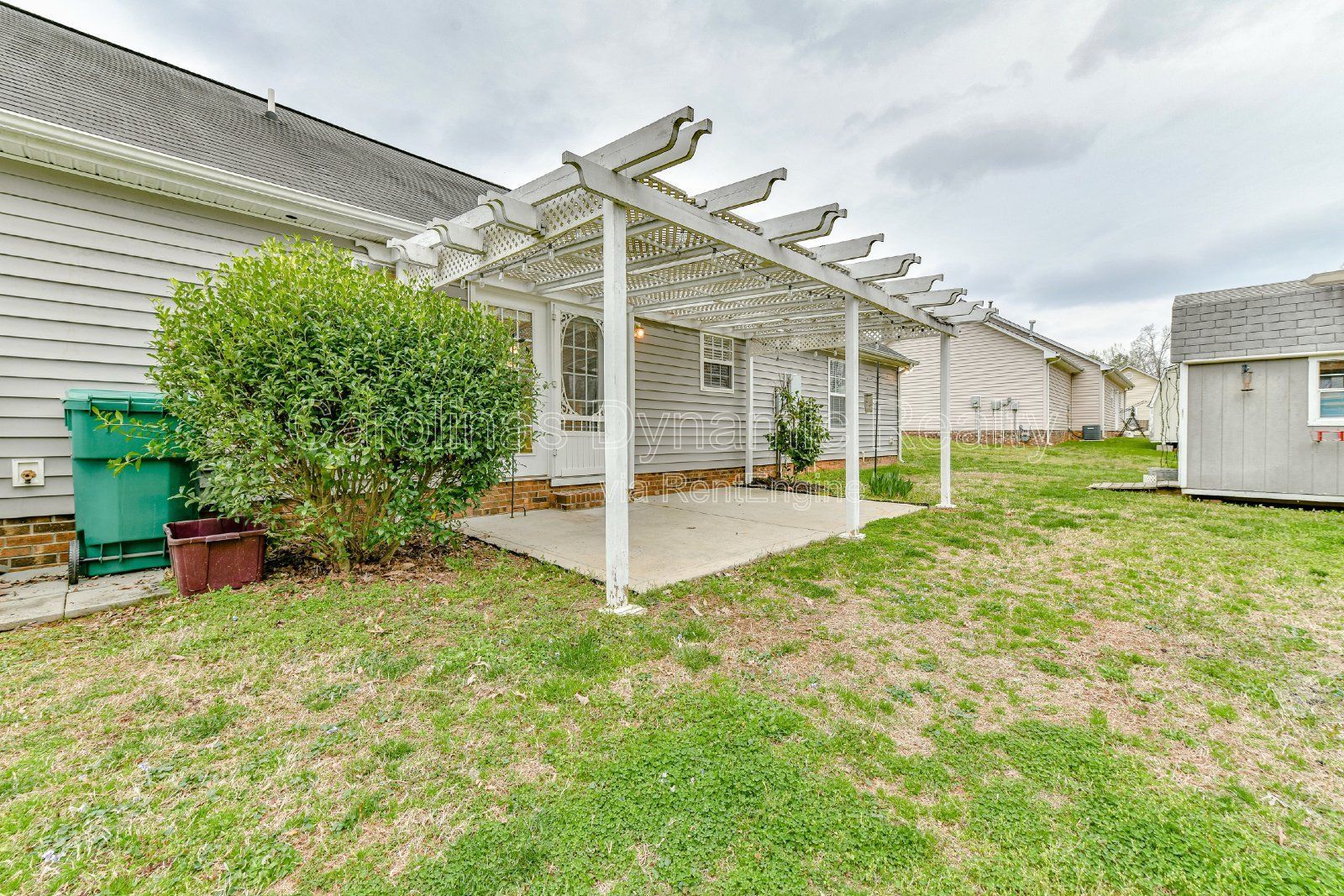 3 Bedrooms | 2 Baths | One Story House | Perfect Location property image