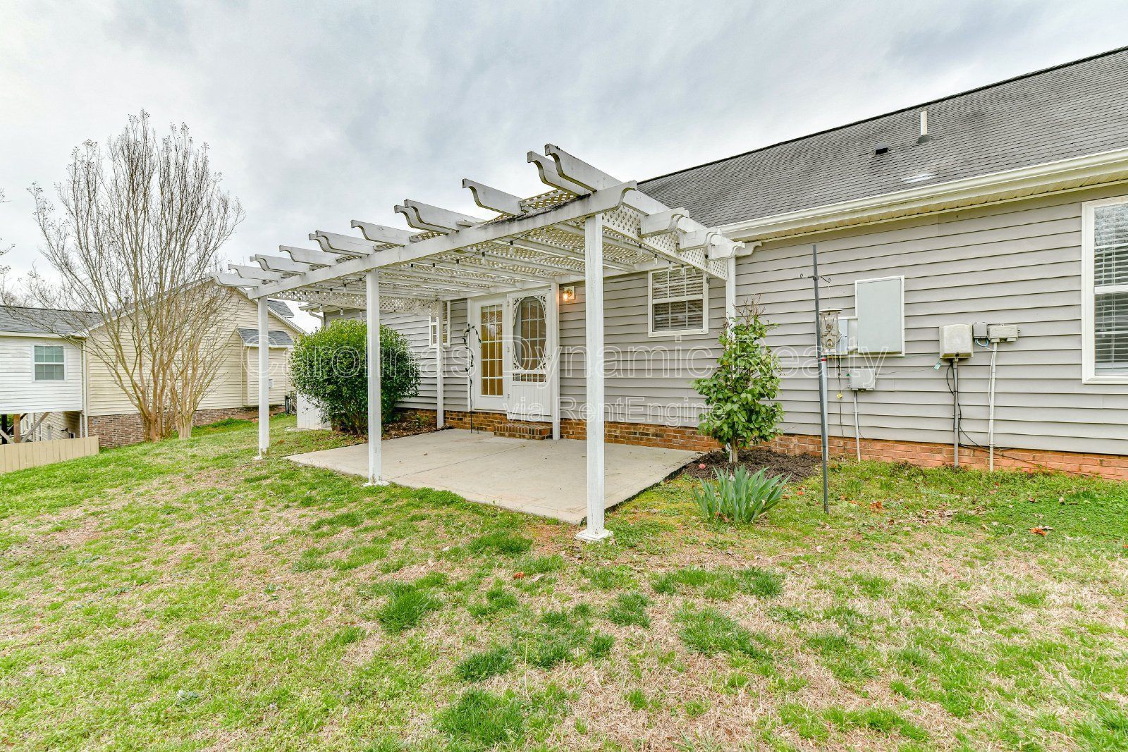 3 Bedrooms | 2 Baths | One Story House | Perfect Location property image