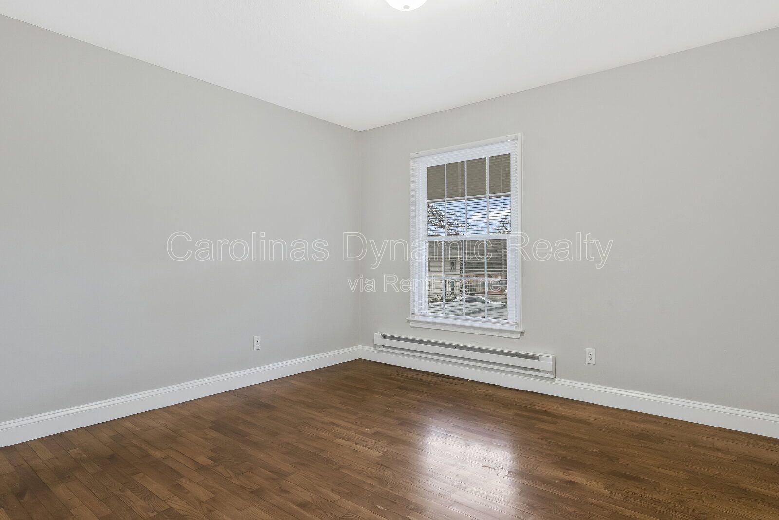 2 Bedrooms | Granite Counters | Stainless Steel Appliances property image