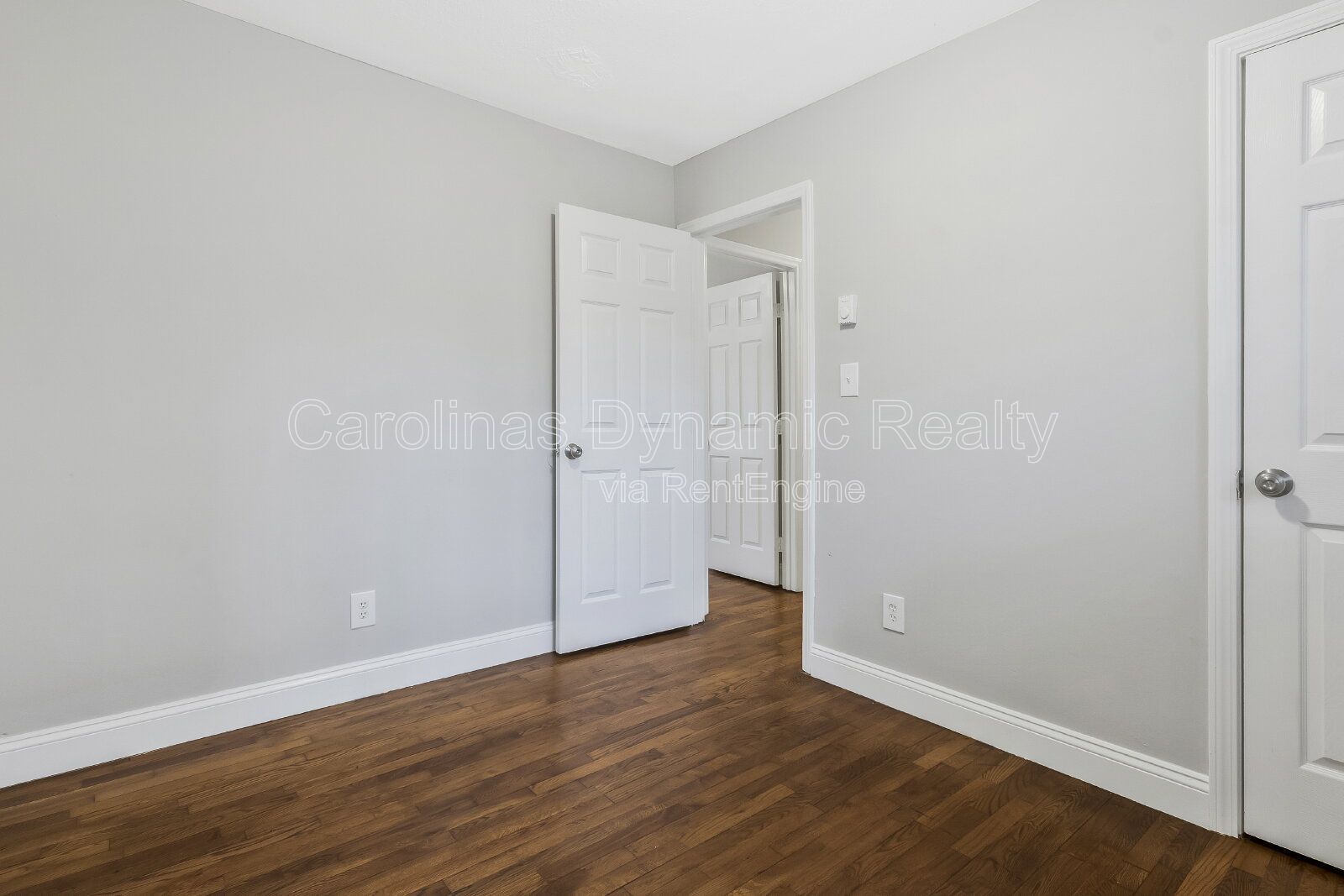 2 Bedrooms | Granite Counters | Stainless Steel Appliances property image