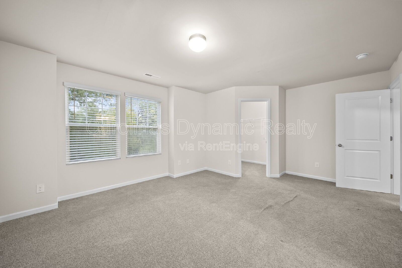 3 Bedrooms | 2.5 Baths | Granite Counters | Stainless Steel Appliances property image