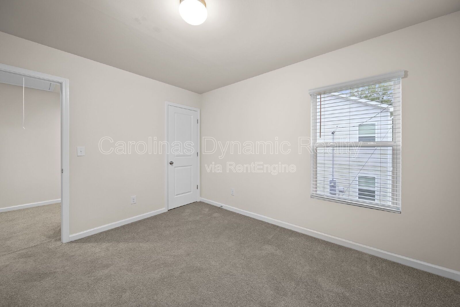 3 Bedrooms | 2.5 Baths | Granite Counters | Stainless Steel Appliances property image