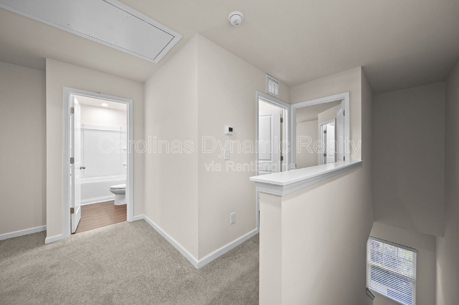 3 Bedrooms | 2.5 Baths | Granite Counters | Stainless Steel Appliances property image
