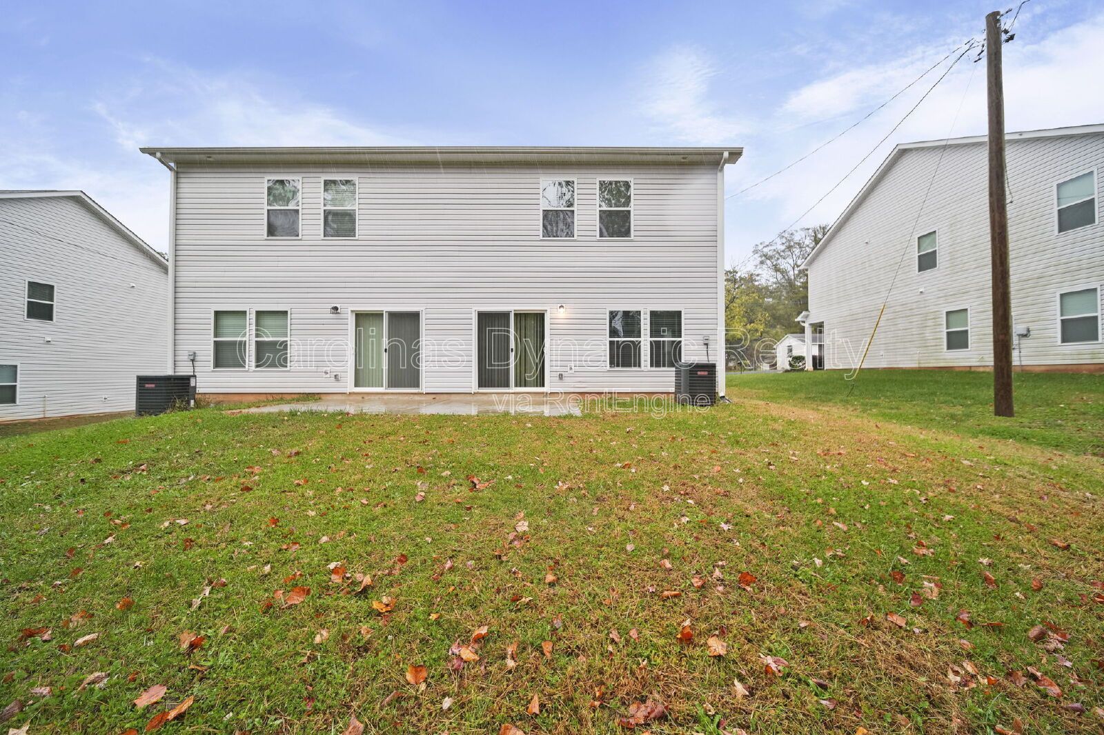 3 Bedrooms | 2.5 Baths | Granite Counters | Stainless Steel Appliances property image