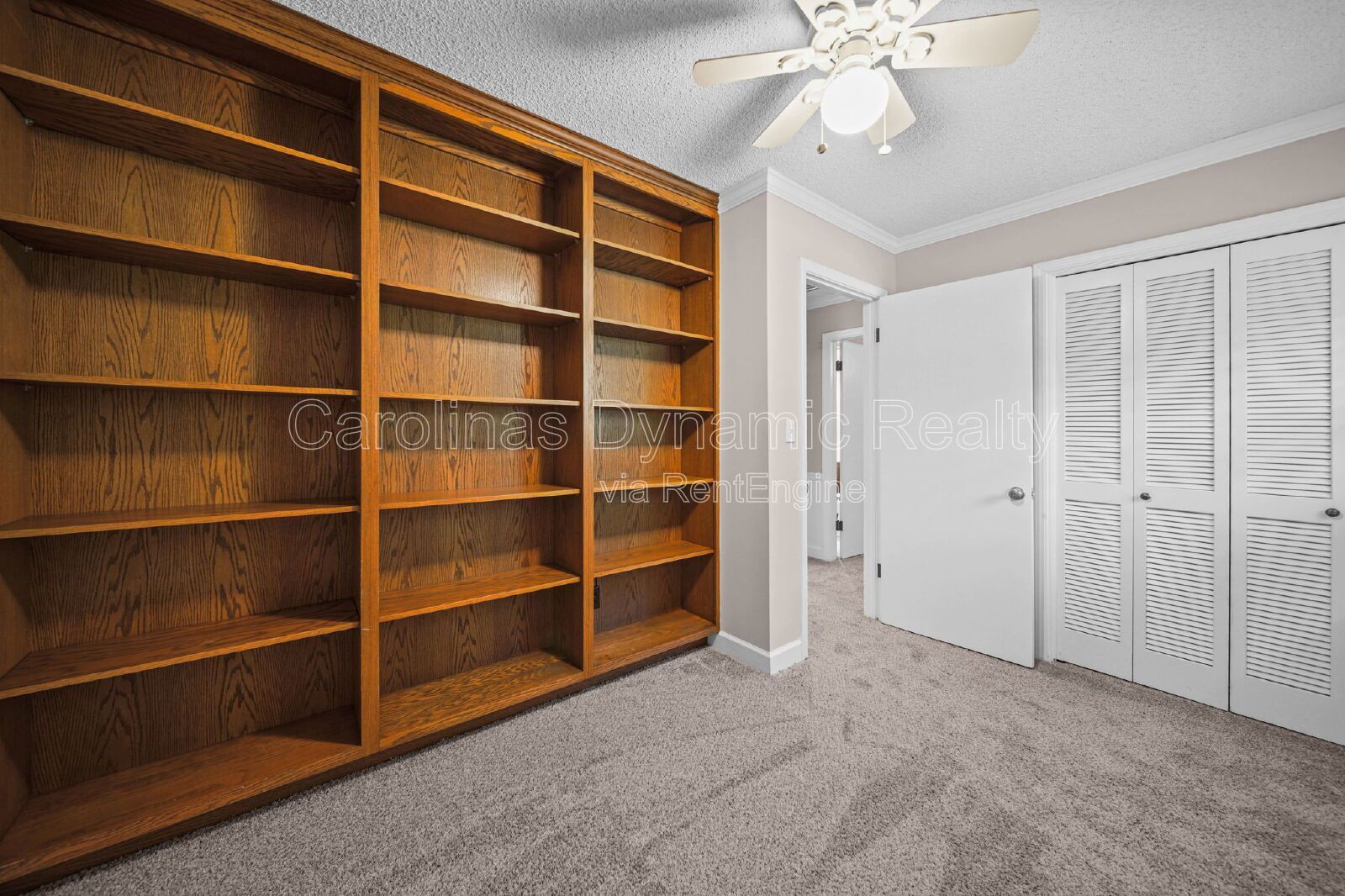 Spacious 4-Bed Oasis with 2.5 Baths Tucked Away With Tons of Space property image