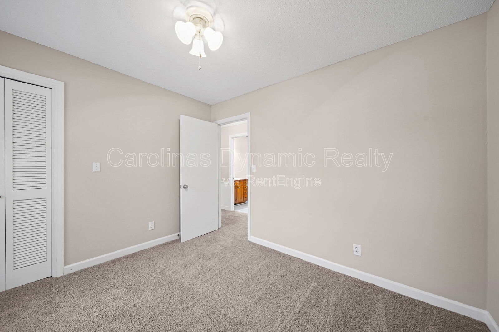 Spacious 4-Bed Oasis with 2.5 Baths Tucked Away With Tons of Space property image