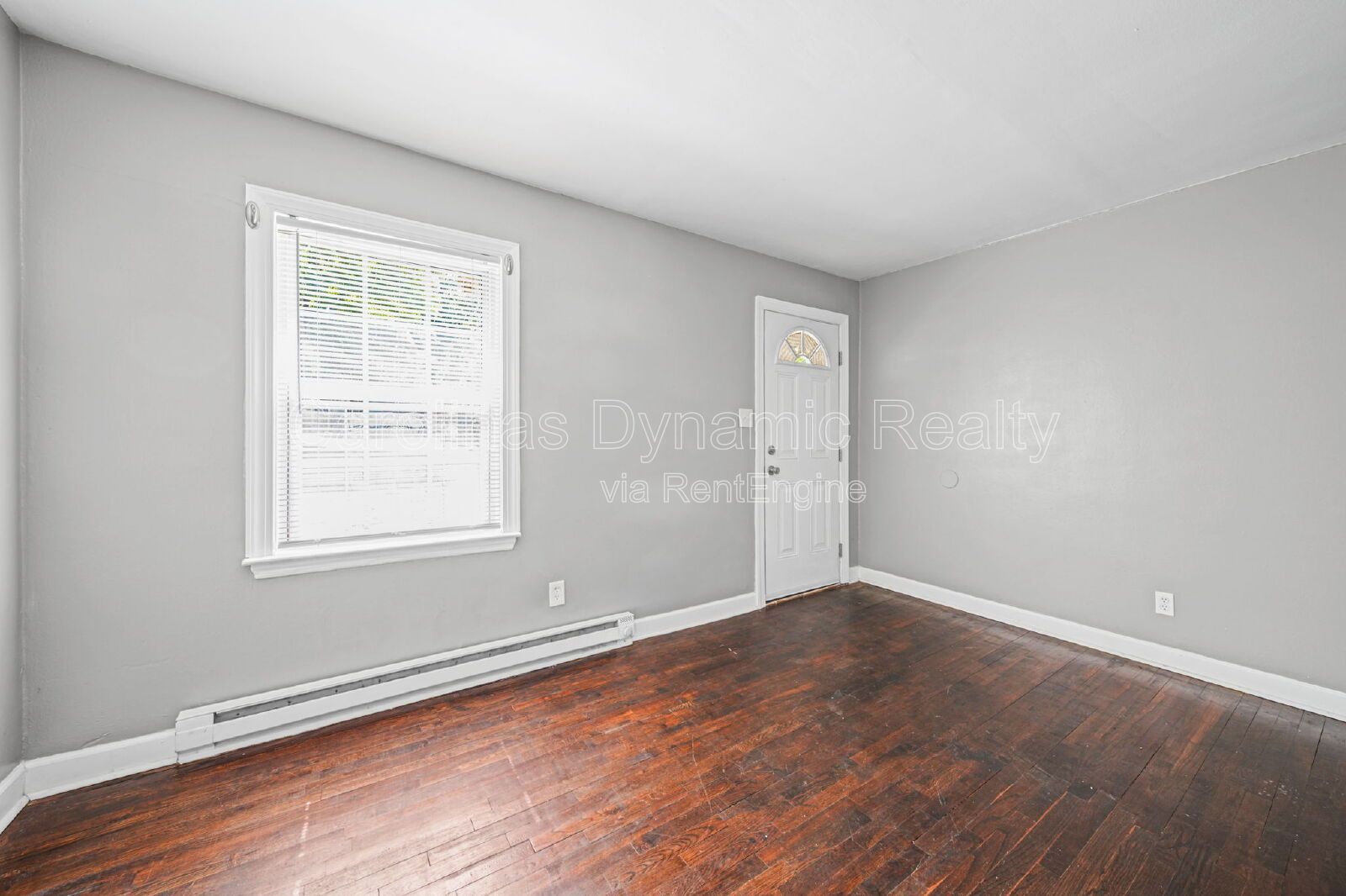 2 Bedrooms | 1 Bath | Hardwood Floors | Fresh Paint | Private Deck property image