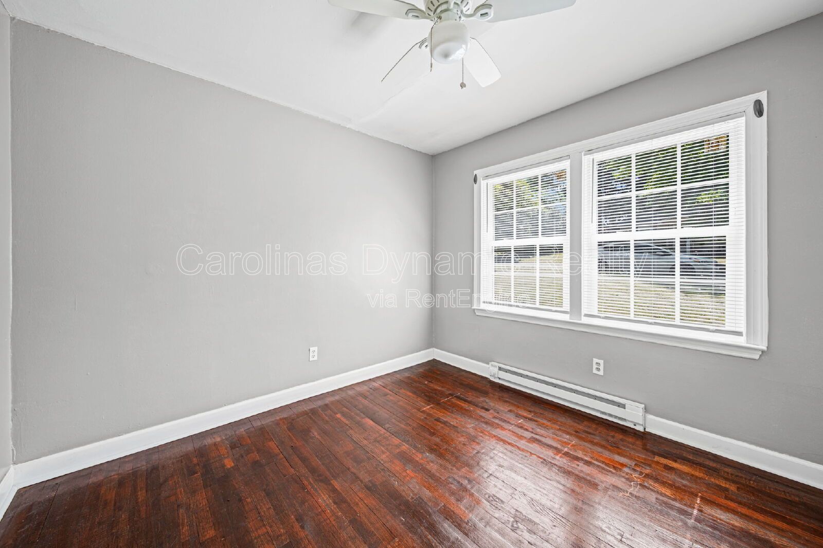 2 Bedrooms | 1 Bath | Hardwood Floors | Fresh Paint | Private Deck property image