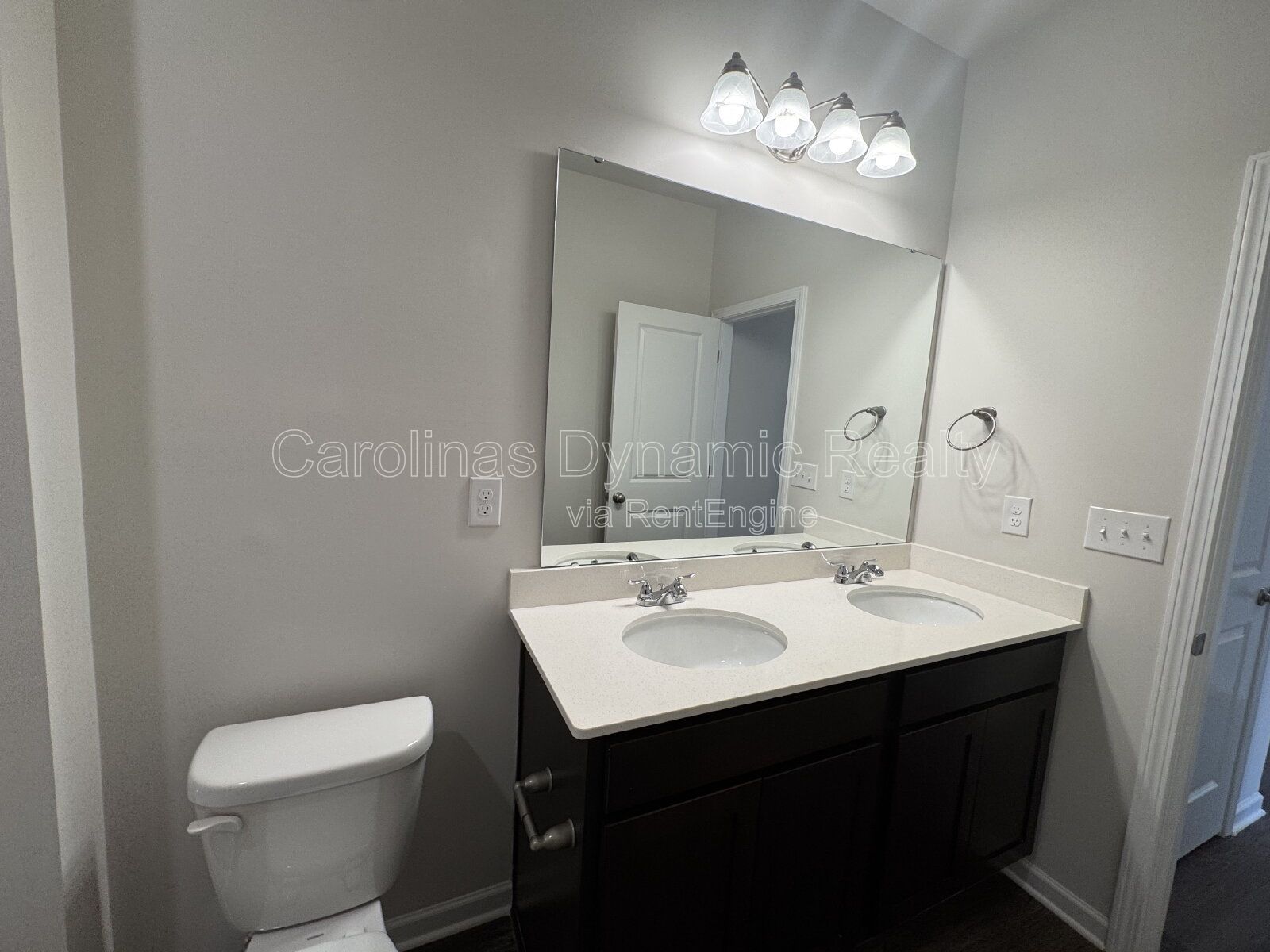 3 Beds | 2 Baths | Granite Counters | Luxury Plank Flooring property image