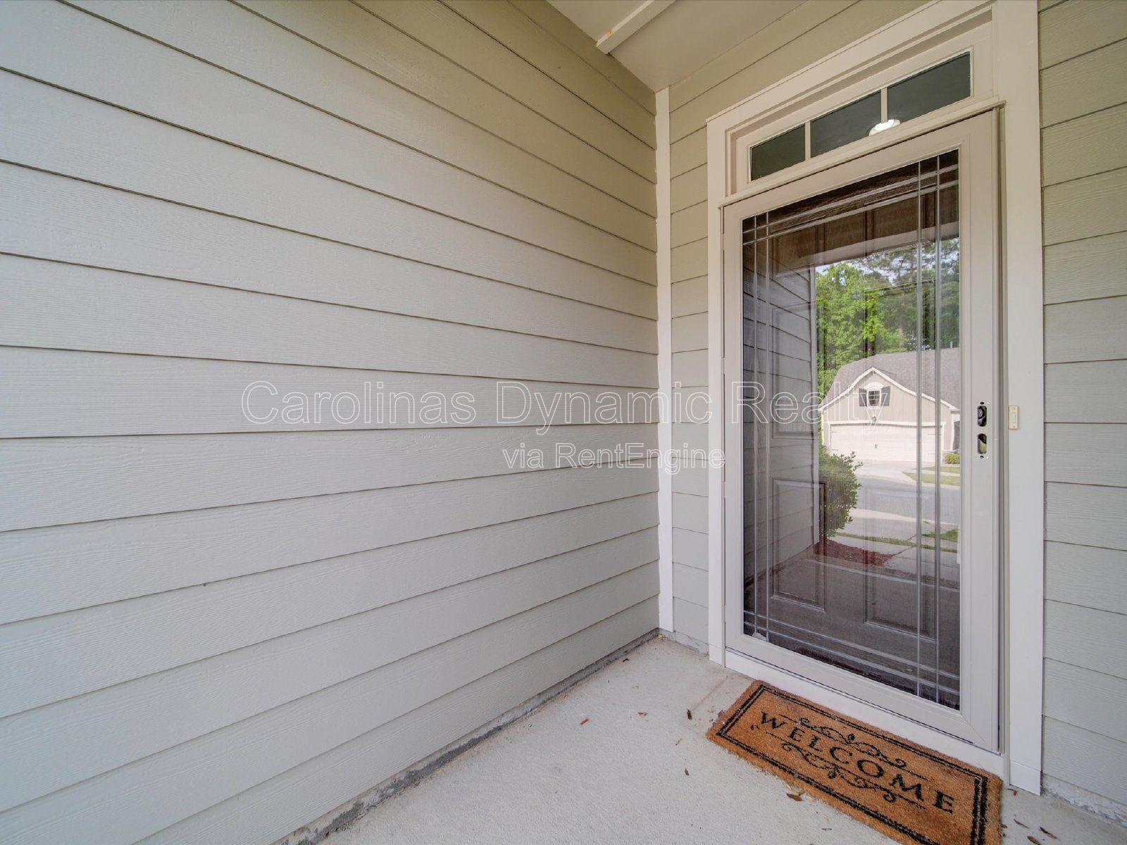 Single Story | 3 Bedrooms | Hardwood Floors | Fenced Yard | Huge Kitchen Island property image