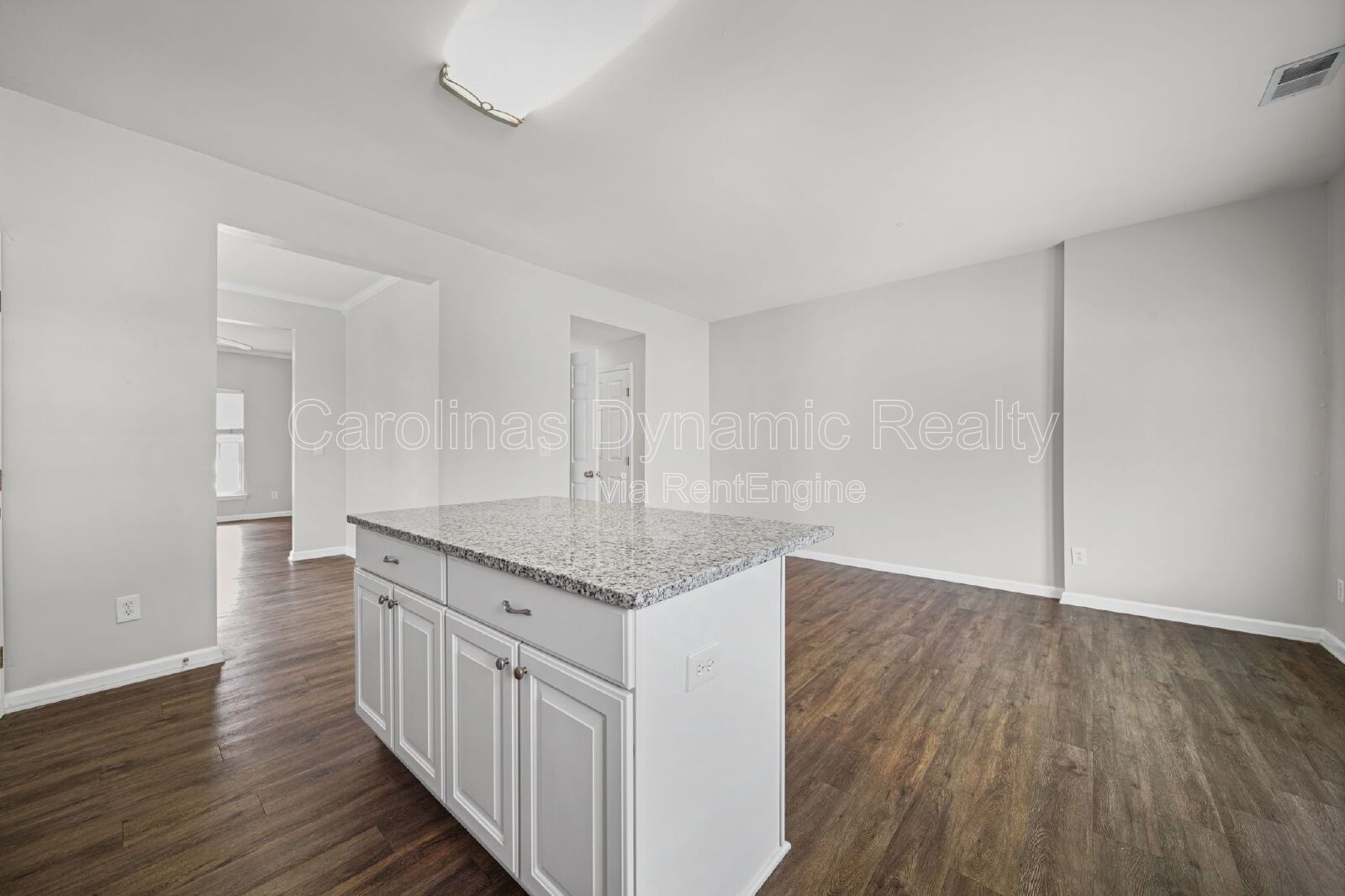 End Unit Townhouse In The Steele Creek Area property image