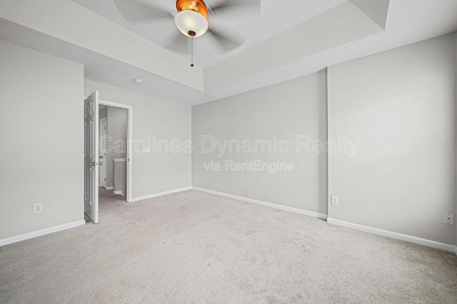 End Unit Townhouse In The Steele Creek Area property image