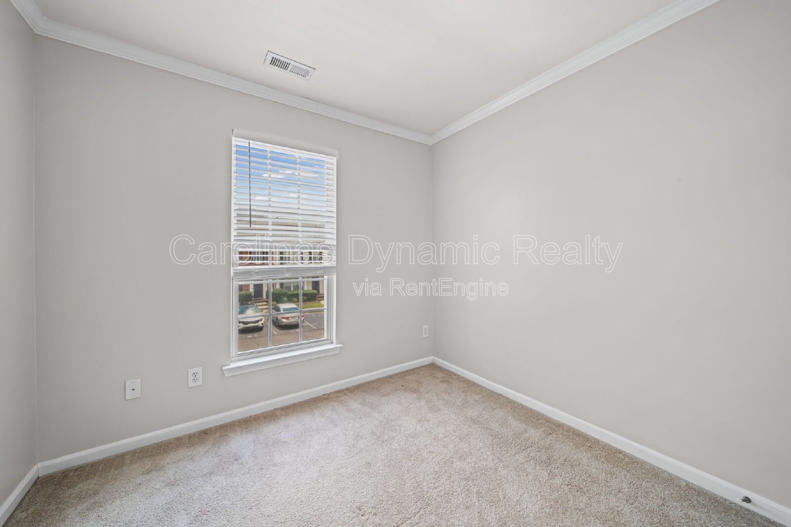 End Unit Townhouse In The Steele Creek Area property image