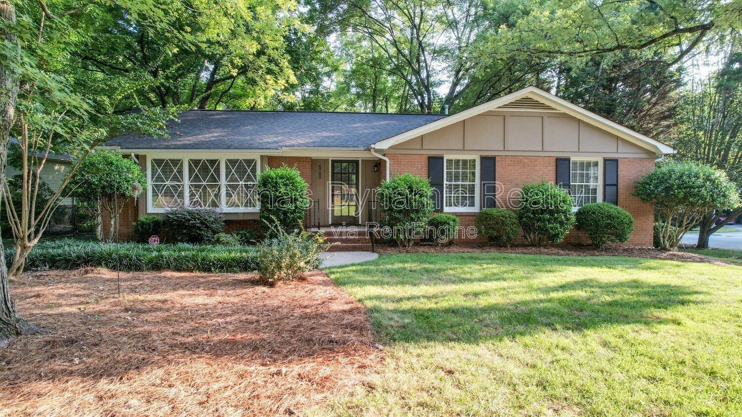 Coming Soon | Stunning 3 Bedroom | 2 Bath | Brick Ranch | Upgraded Kitchen | Hardwood Floors property image