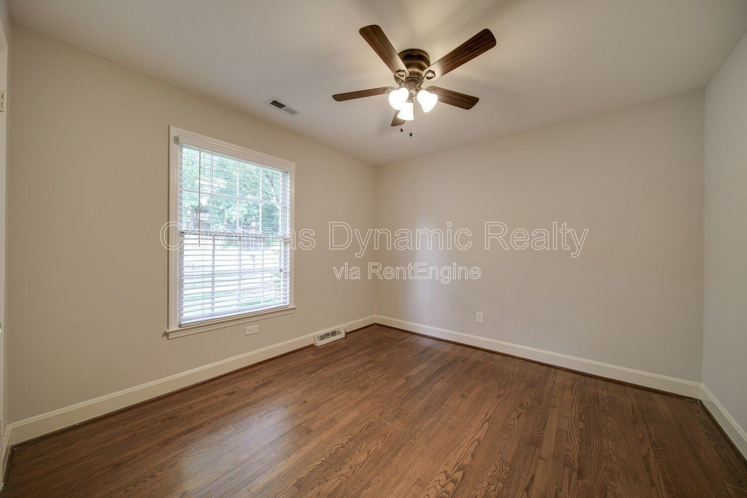 Coming Soon | Stunning 3 Bedroom | 2 Bath | Brick Ranch | Upgraded Kitchen | Hardwood Floors property image