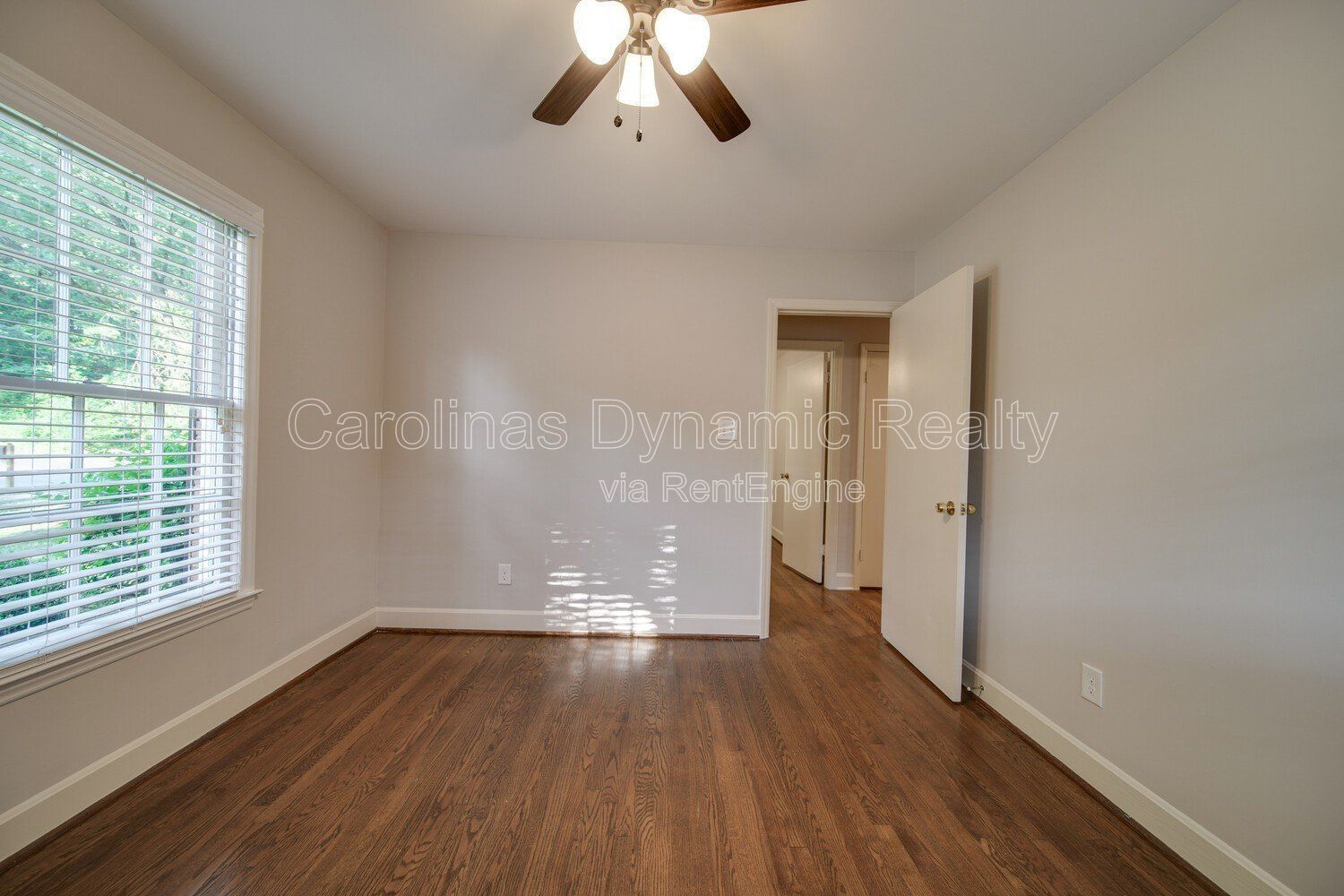 Coming Soon | Stunning 3 Bedroom | 2 Bath | Brick Ranch | Upgraded Kitchen | Hardwood Floors property image