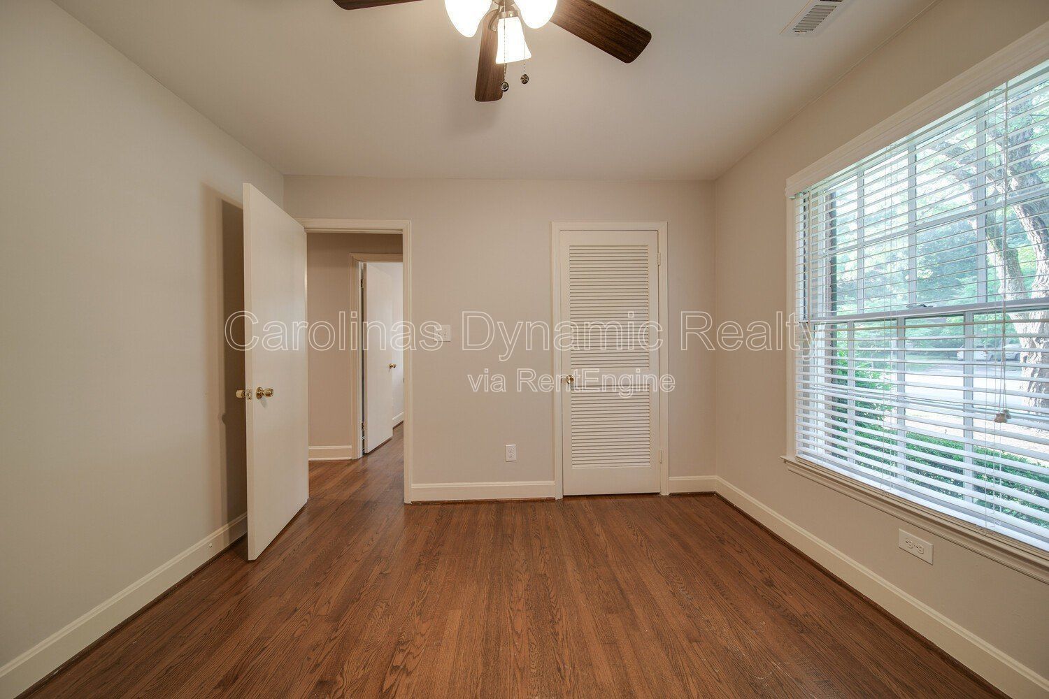 Coming Soon | Stunning 3 Bedroom | 2 Bath | Brick Ranch | Upgraded Kitchen | Hardwood Floors property image