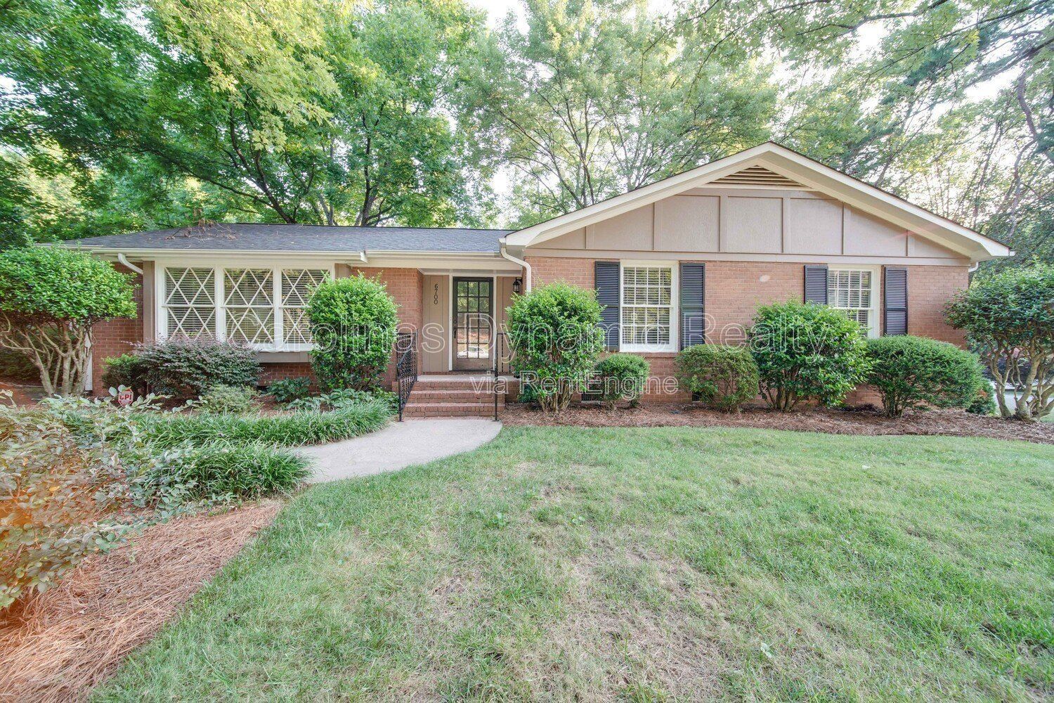 Coming Soon | Stunning 3 Bedroom | 2 Bath | Brick Ranch | Upgraded Kitchen | Hardwood Floors property image
