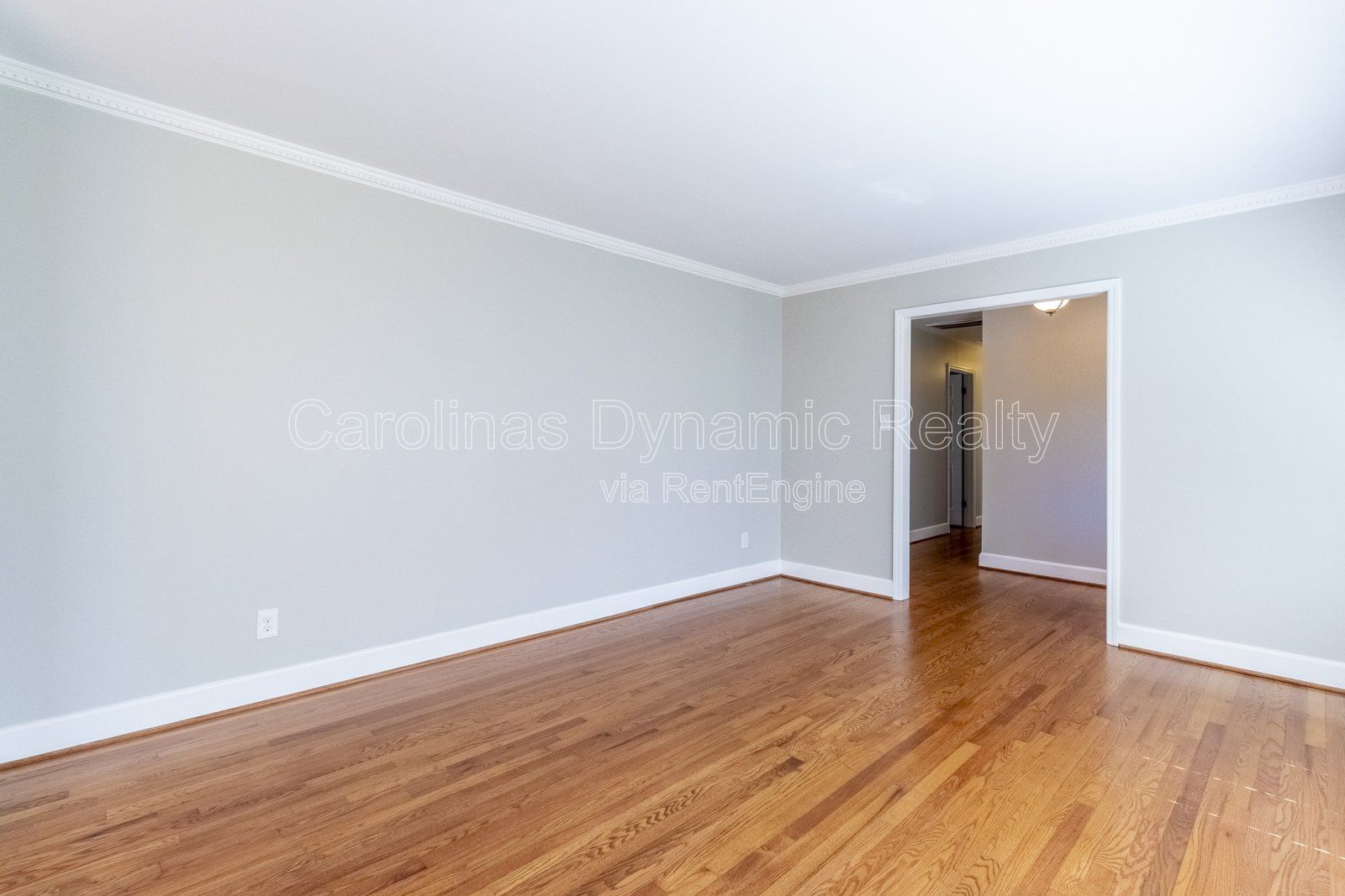 3 Bedrooms | 2 Baths | Totally Renovated | 2 Car Garage | Fenced Yard property image