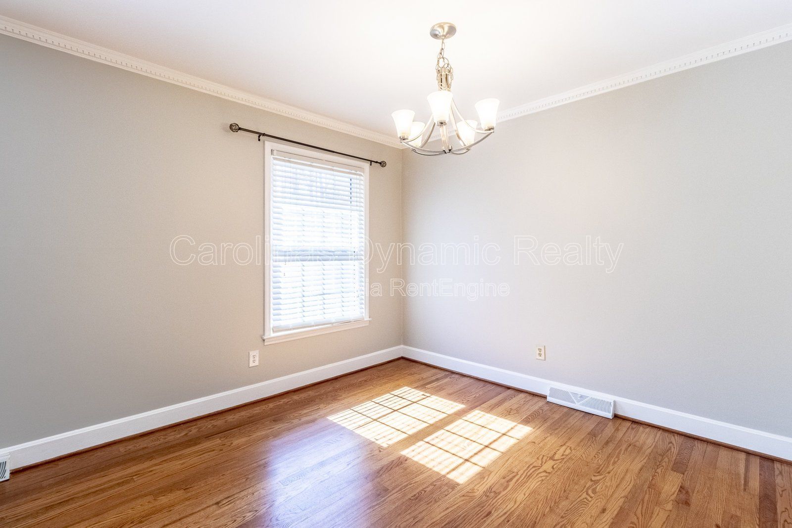 3 Bedrooms | 2 Baths | Totally Renovated | 2 Car Garage | Fenced Yard property image
