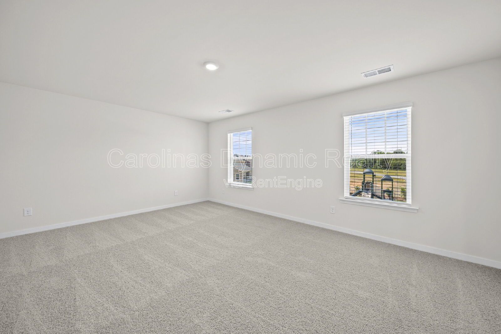 Brand New 5-Bedroom Home with Loft & Modern Finishes – Never Lived In property image