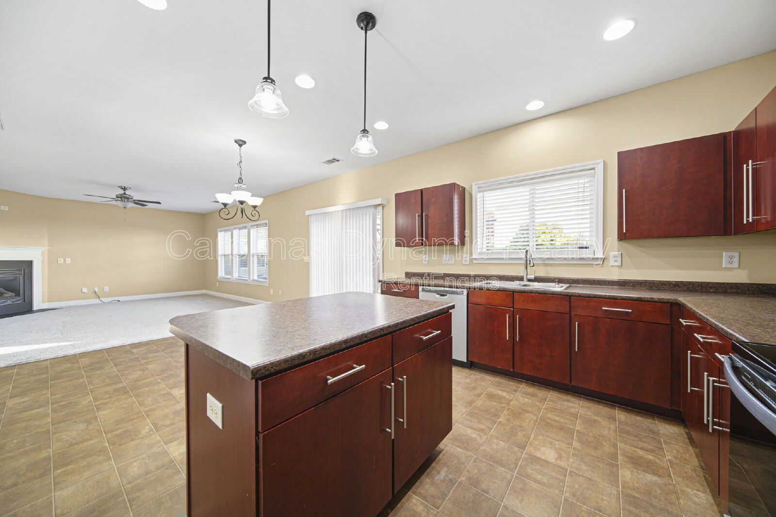 3 Bedrooms | Loft | 2.5 Baths | Beautifully Upgraded Kitchen property image