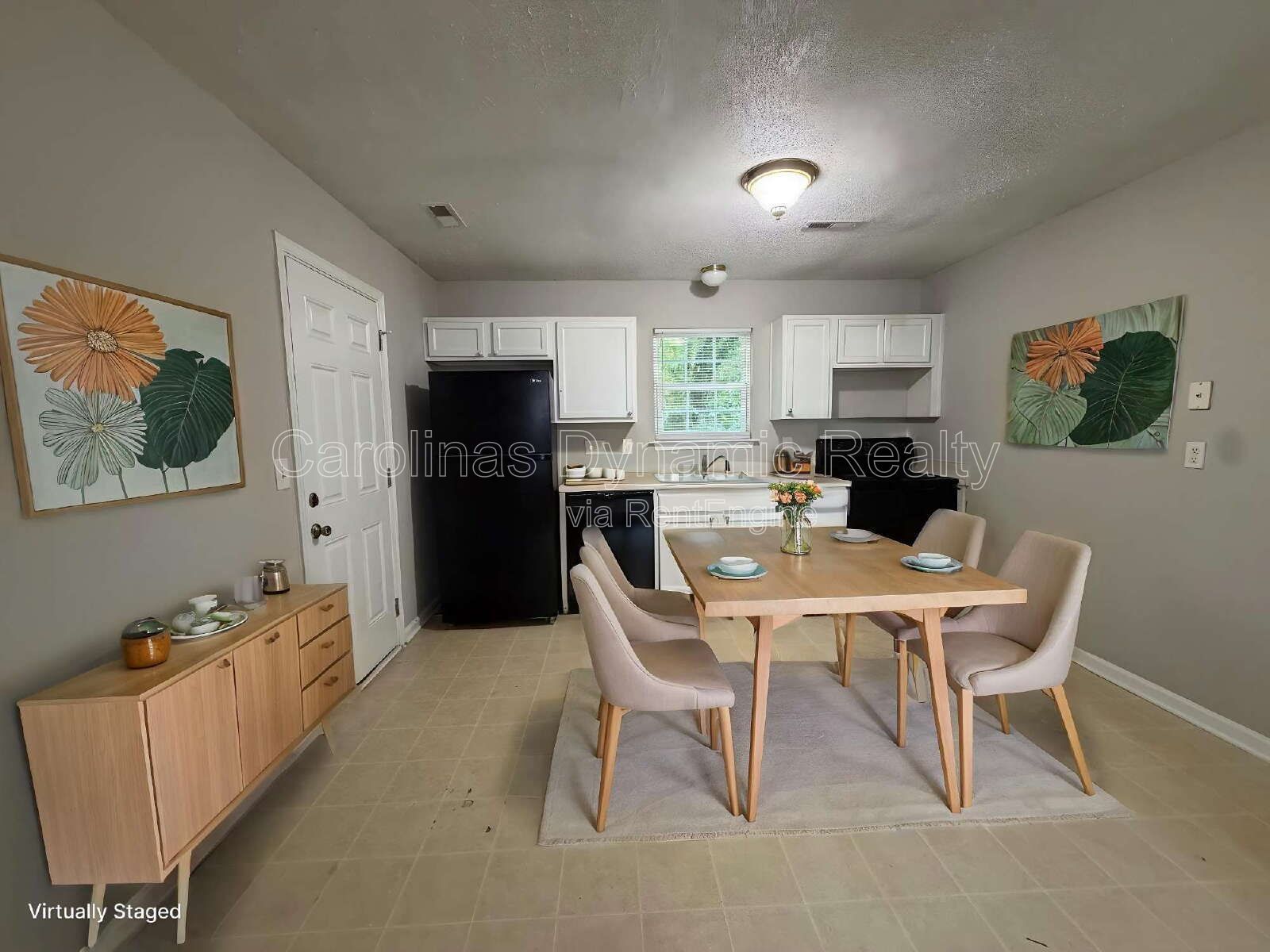 4 Bedrooms | 2 Baths | New Carpet | Fresh Paint property image