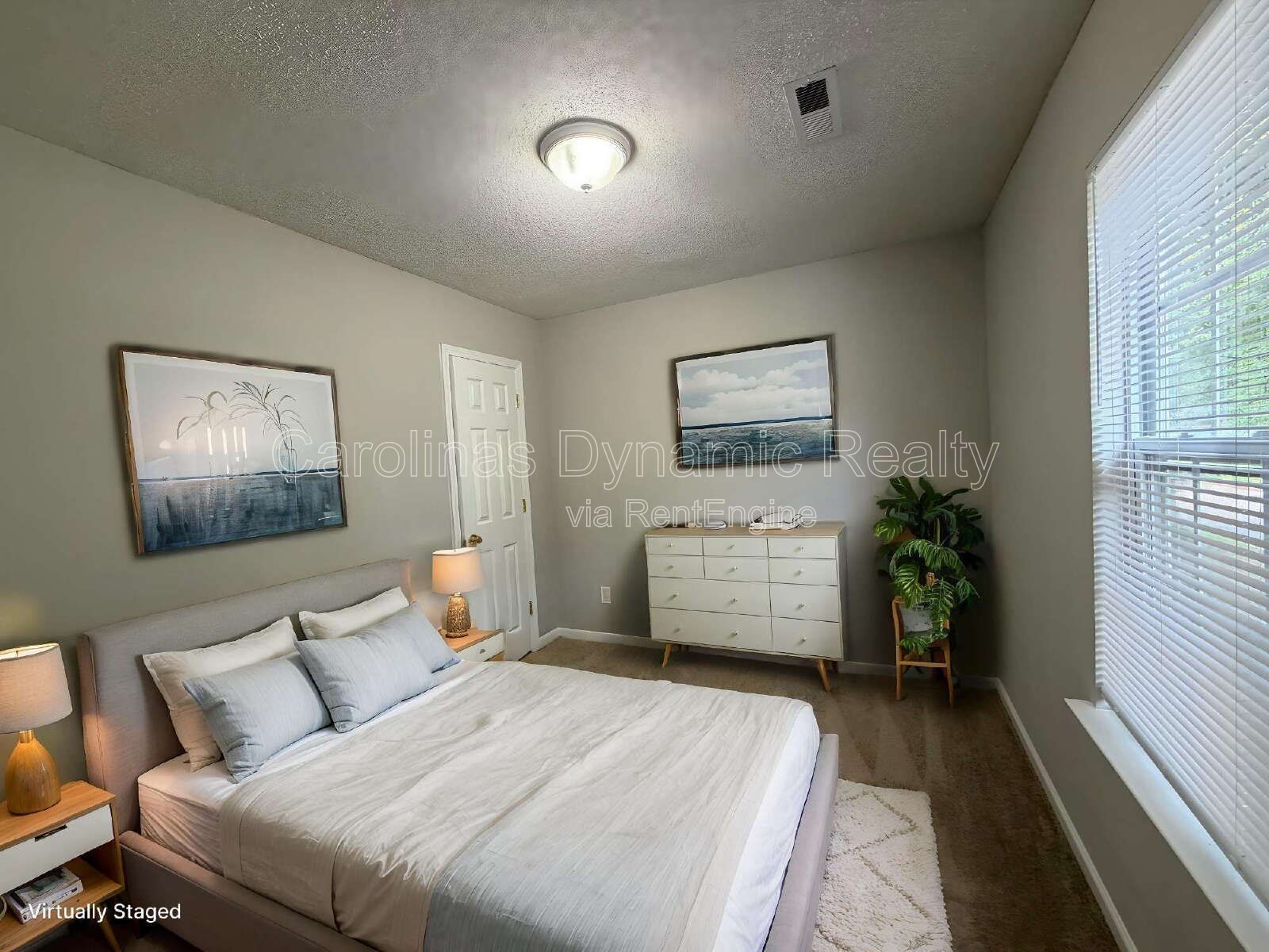 4 Bedrooms | 2 Baths | New Carpet | Fresh Paint property image