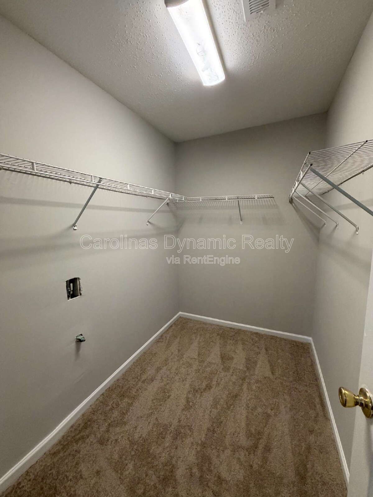 4 Bedrooms | 2 Baths | New Carpet | Fresh Paint property image