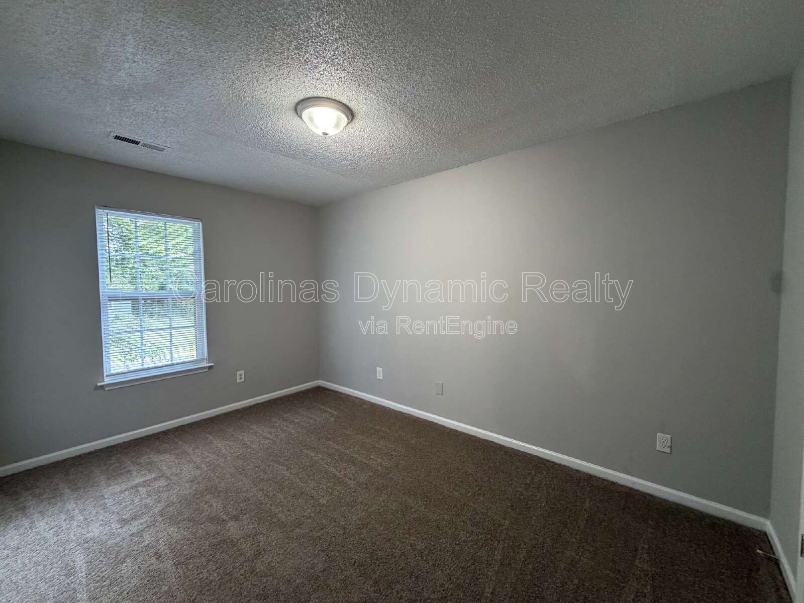 4 Bedrooms | 2 Baths | New Carpet | Fresh Paint property image