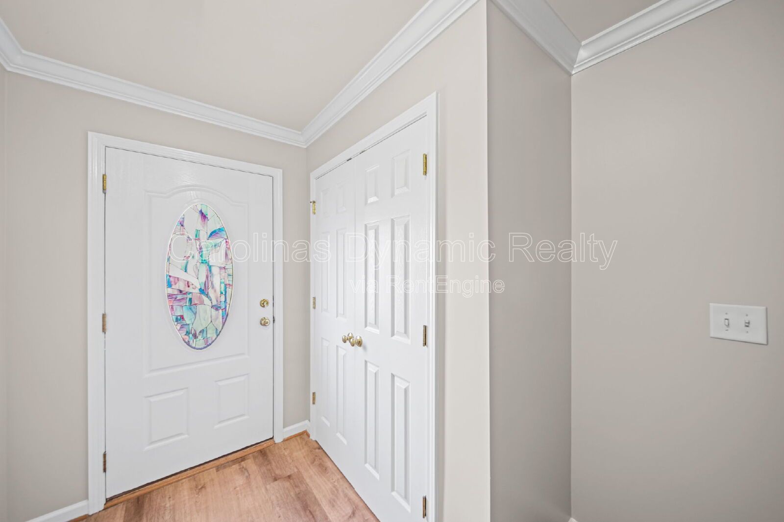 Updated 4BR Waterstone Townhome with Designer Kitchen & Wooded Views property image
