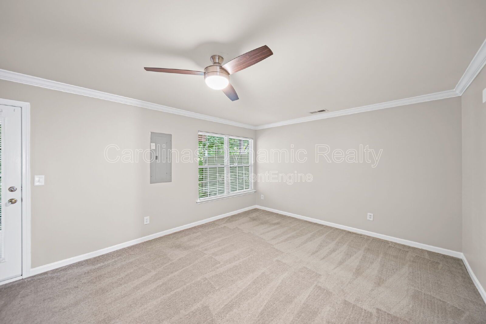 Updated 4BR Waterstone Townhome with Designer Kitchen & Wooded Views property image