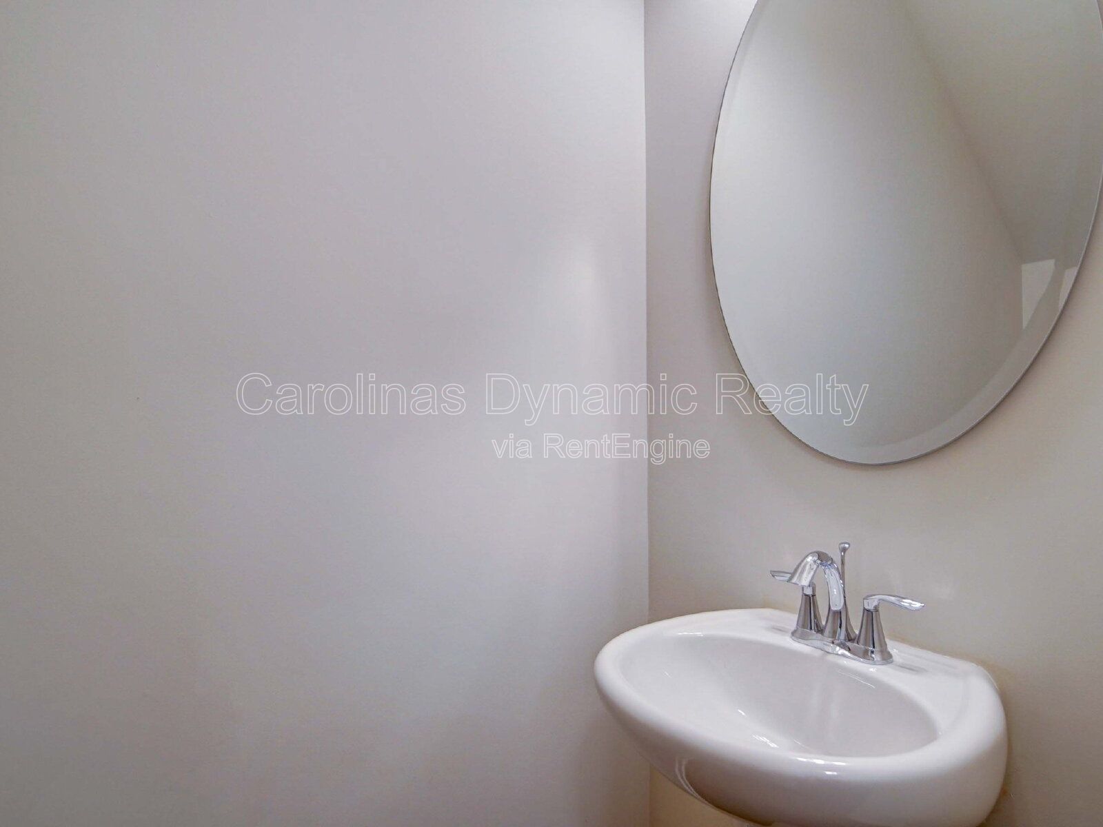 3 Bedrooms | 2.5 Baths | 1 Car Garage | Granite Counters | Stainless Steel Appliances property image