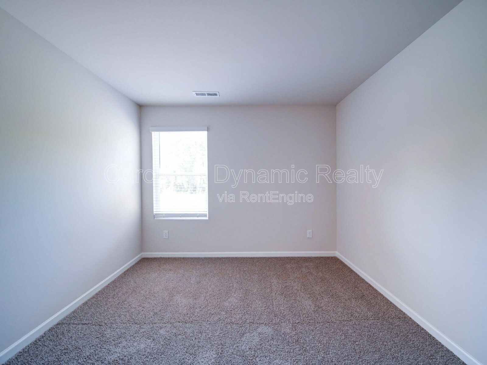 3 Bedrooms | 2.5 Baths | 1 Car Garage | Granite Counters | Stainless Steel Appliances property image