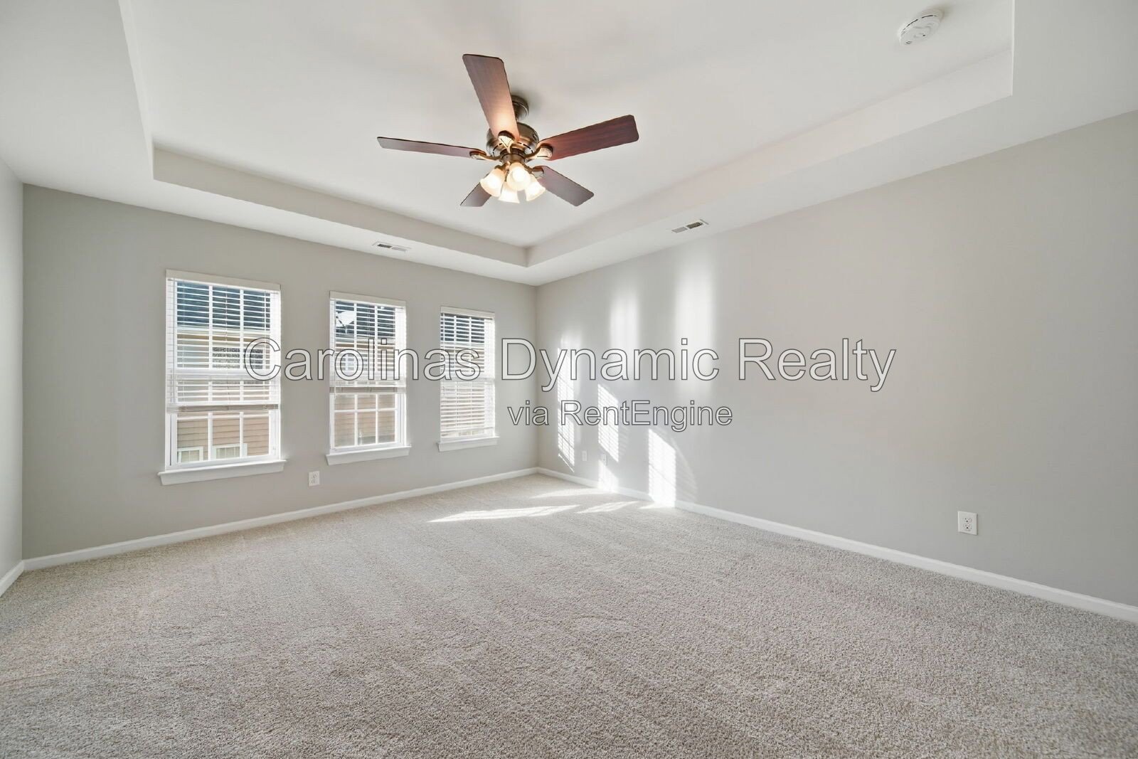 Stone Creek Ranch | End Unit Townhouse | New Carpet | Fresh Paint property image