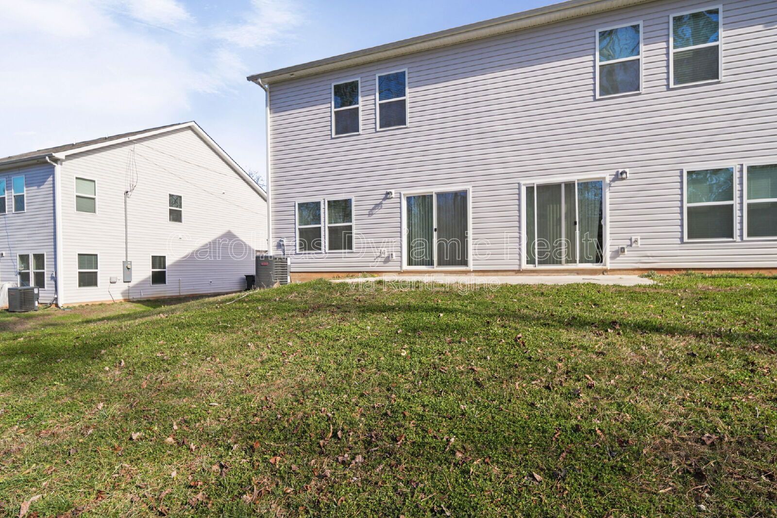 3 Bedrooms | 2.5 Baths | Granite Counters | Stainless Steel Appliances property image