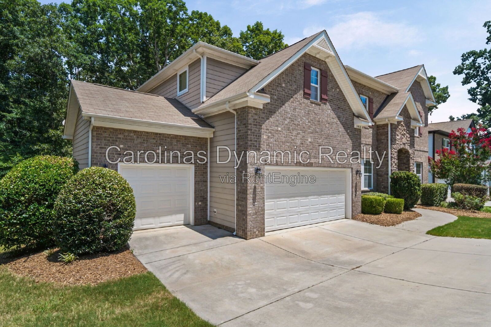 5 Bedrooms | 3 Baths | Beautiful Kitchen | Large Deck | 3 Car Garage property image