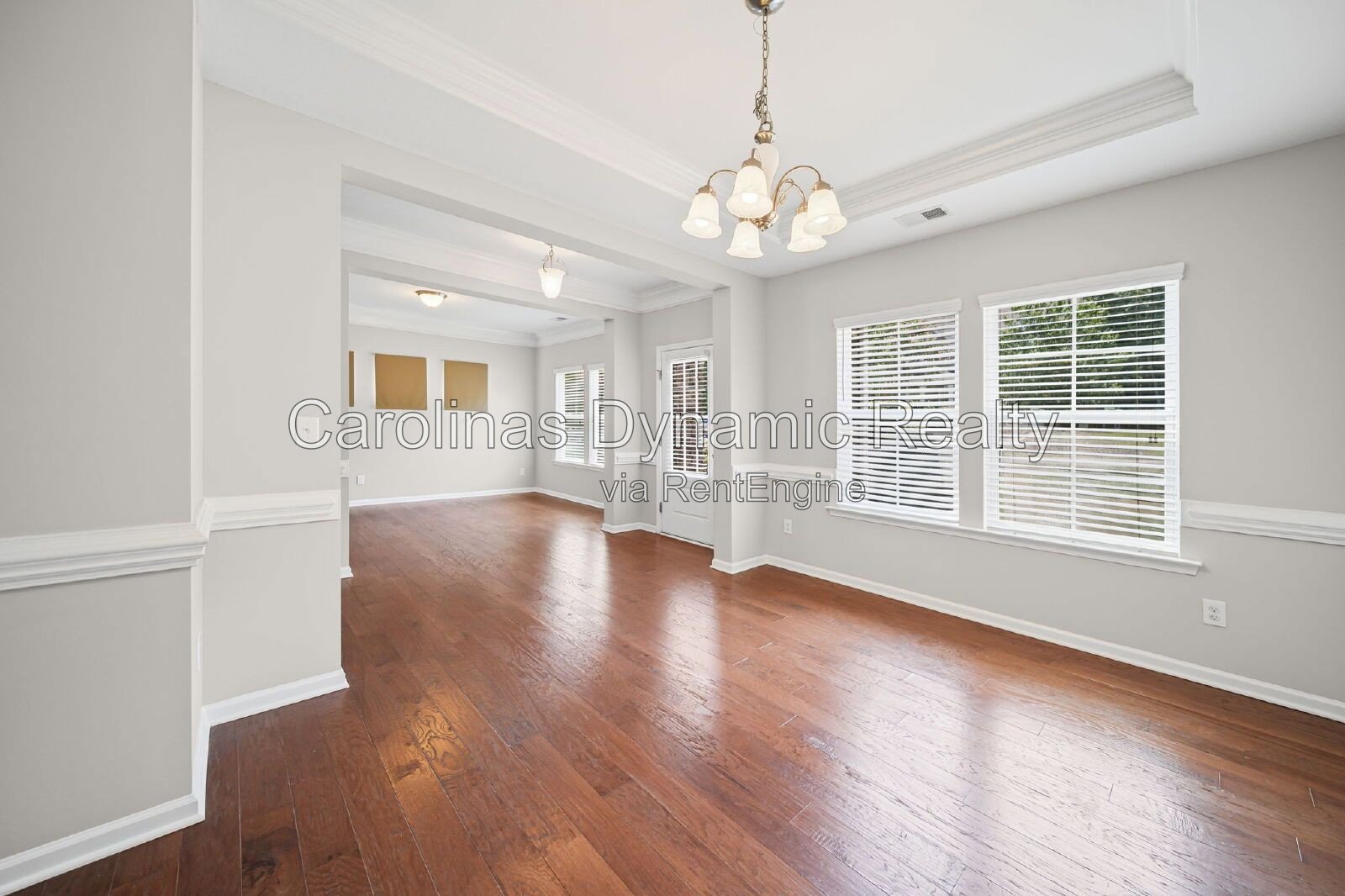 5 Bedrooms | 3 Baths | Beautiful Kitchen | Large Deck | 3 Car Garage property image